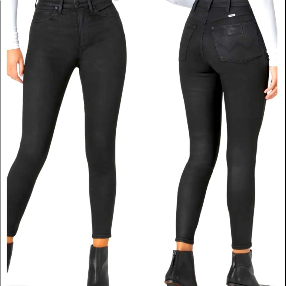 NWT Wrangler Coated Jeans Hi Rise Skinny 612